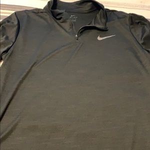 Nike Dri fit 1/4 zip pullover